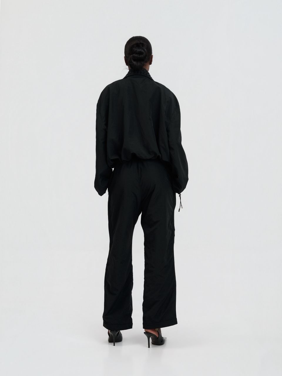 THE OBSIDIAN TRACKSUIT SET